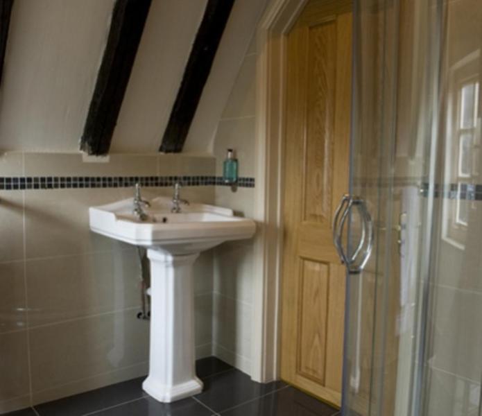 Cathedral View Guest House Lincoln Room photo