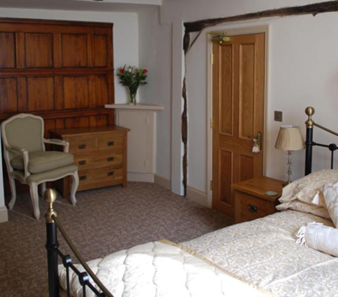 Cathedral View Guest House Lincoln Exterior photo